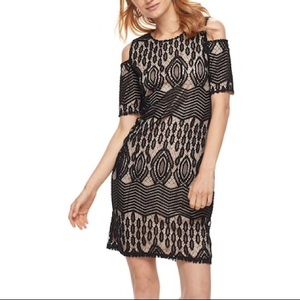 BLACK LACE COLD SHOULDER DRESS